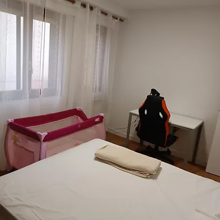 Apartment Entre Castillo Y Catedral 2 *