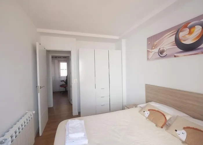 Entre Castillo Y Catedral 2vut09734 Burgo